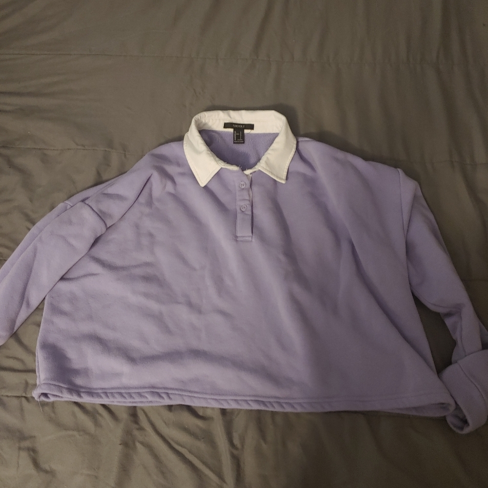 Long sleeved crop top